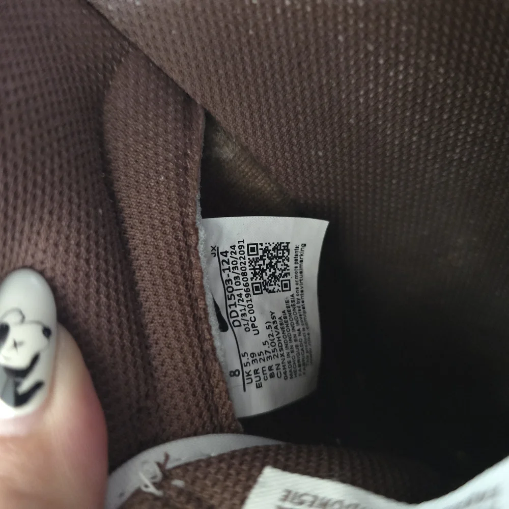 Nike Dunk Low Cacao Shoes - Picture 10 of 10